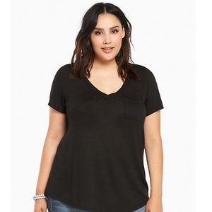 Torrid black V neck tee plus size 2x